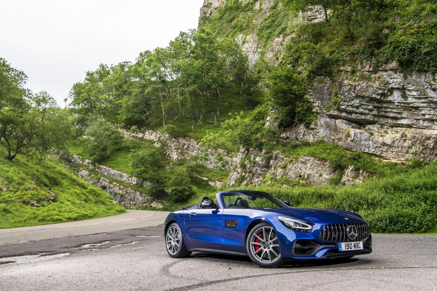  Mercedes-AMG GT S Roadster (R190) 2019 года  (UK) (фото 25 из 40)